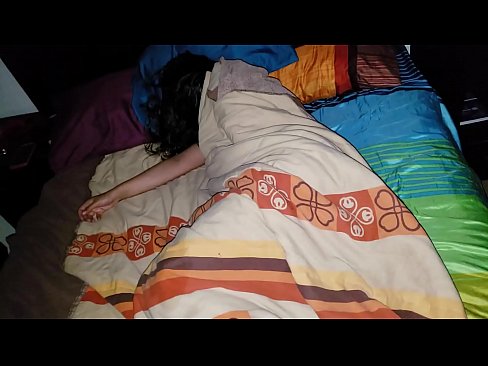 ❤️ Stesønn skjelter ut sin unge stemor mens hun sover. ️❌ Kvalitetssex på porno no.mailkassa.ru ❌️